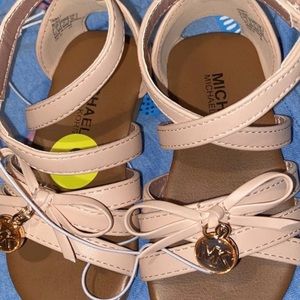 Michael kors toddler girls sandals sz 5